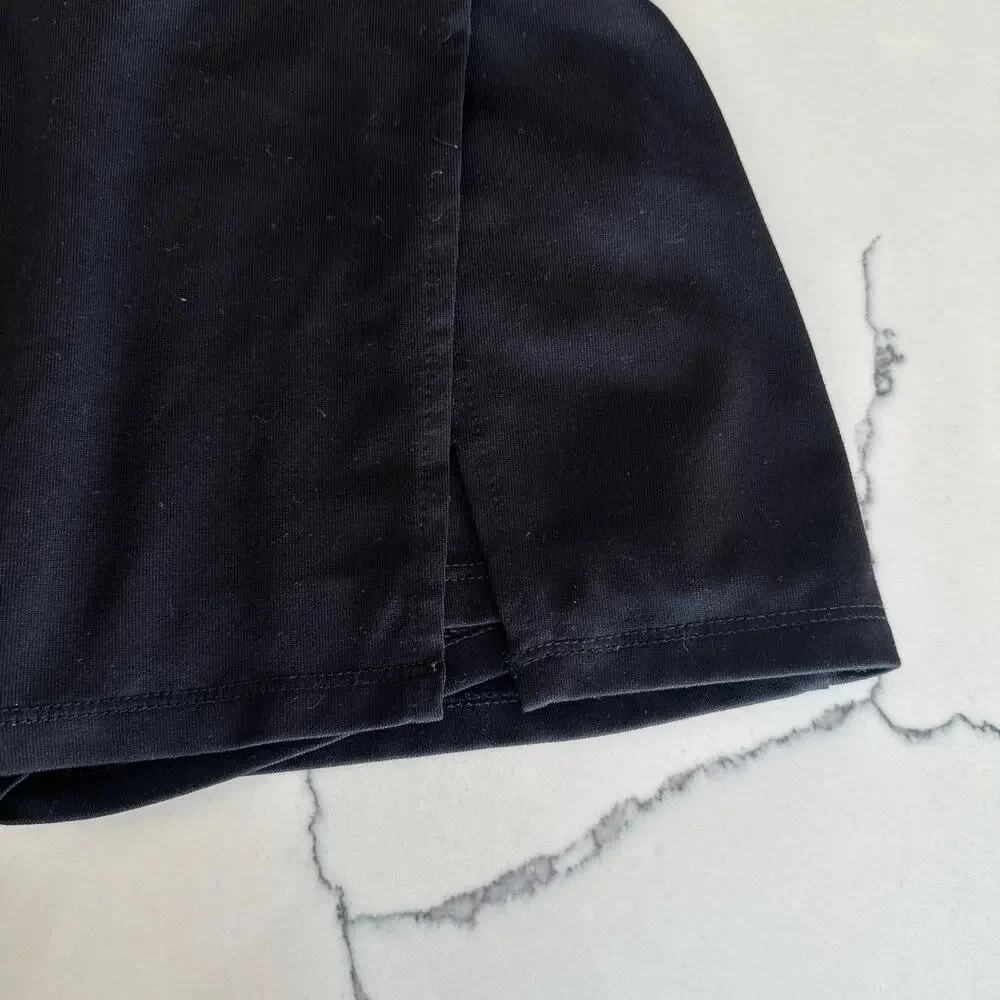 Old Navy Active Black Go-Dry Skort with Built-In Shorts - Small